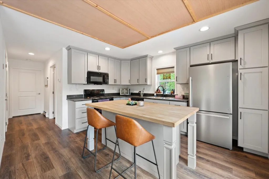 89 Wickett Farm Road Bucksport ME 04416