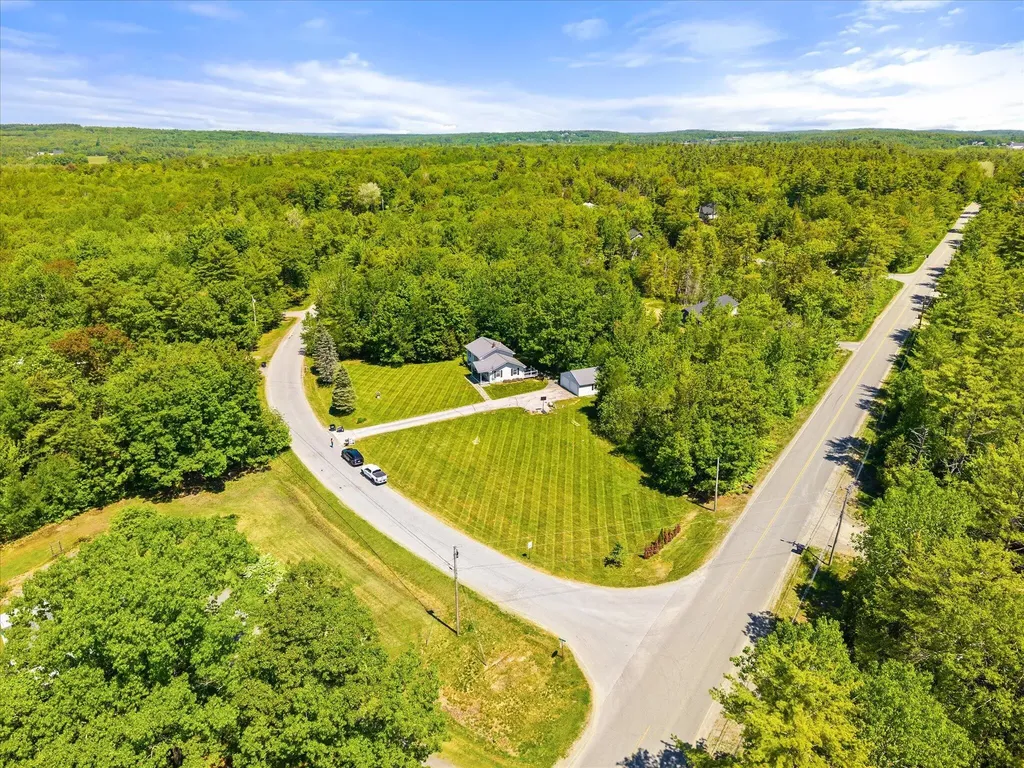 11 Treadwell Acres Hermon ME 04401