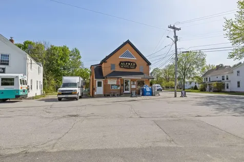 104 Roux Road Extension Alfred ME 04002