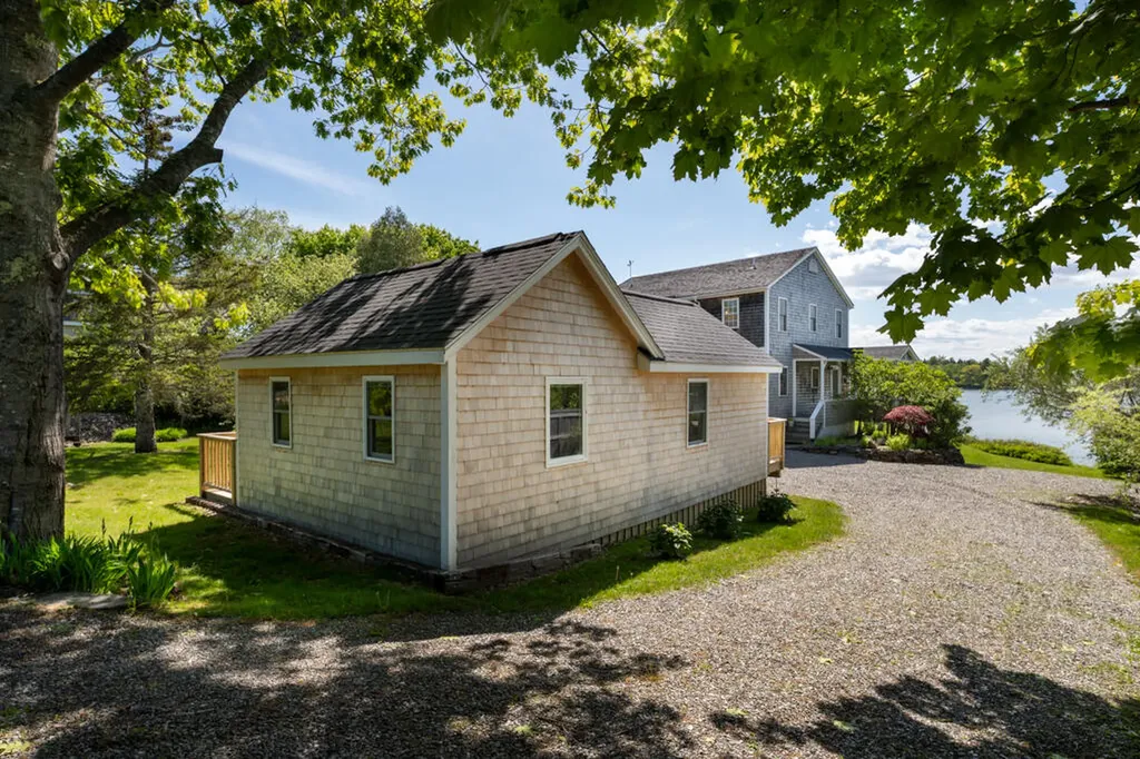 720 Wallston Road Saint George ME 04860