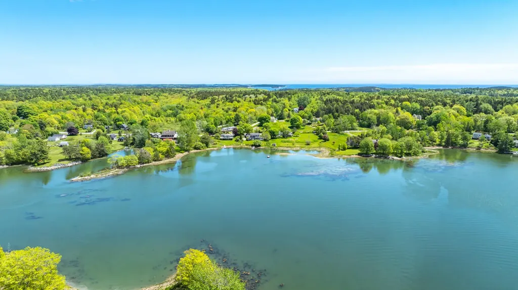 720 Wallston Road Saint George ME 04860