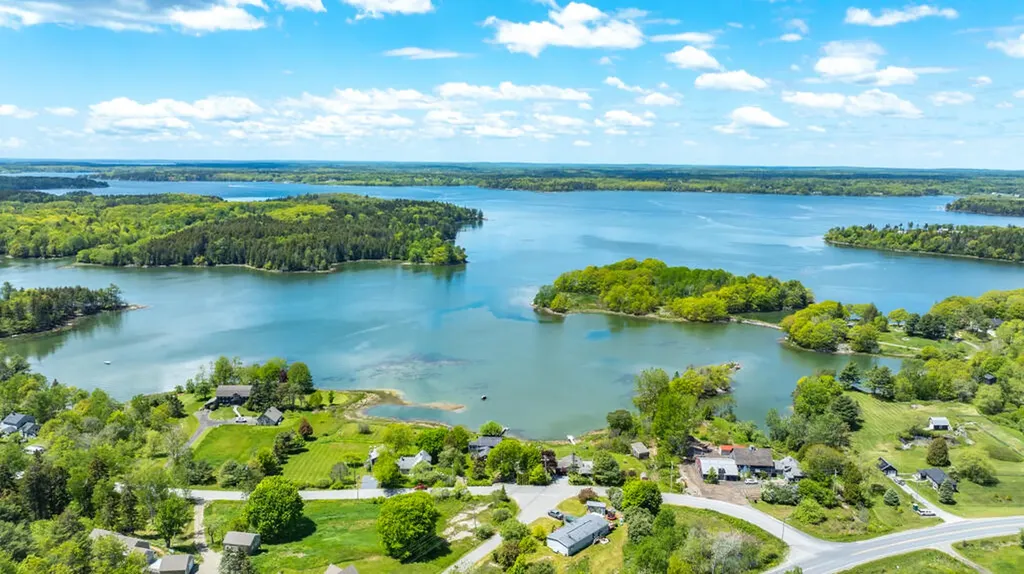 720 Wallston Road Saint George ME 04860