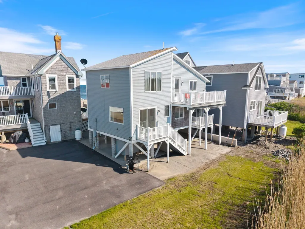 353 Webhannet Drive Wells ME 04090