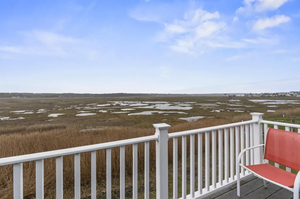 353 Webhannet Drive Wells ME 04090