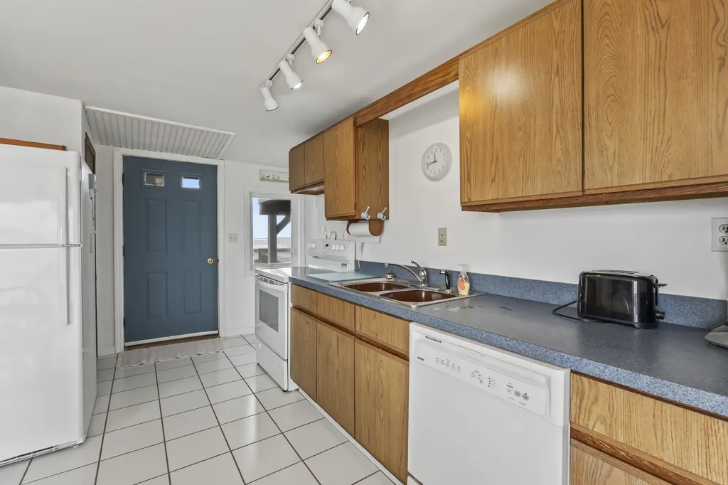 353 Webhannet Drive Wells ME 04090