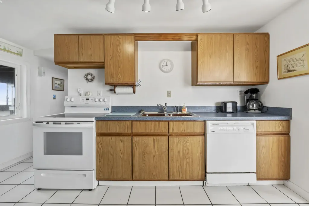 353 Webhannet Drive Wells ME 04090