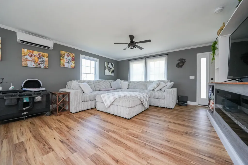 77 Starling Drive Bangor ME 04401