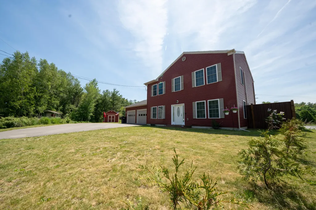 77 Starling Drive Bangor ME 04401