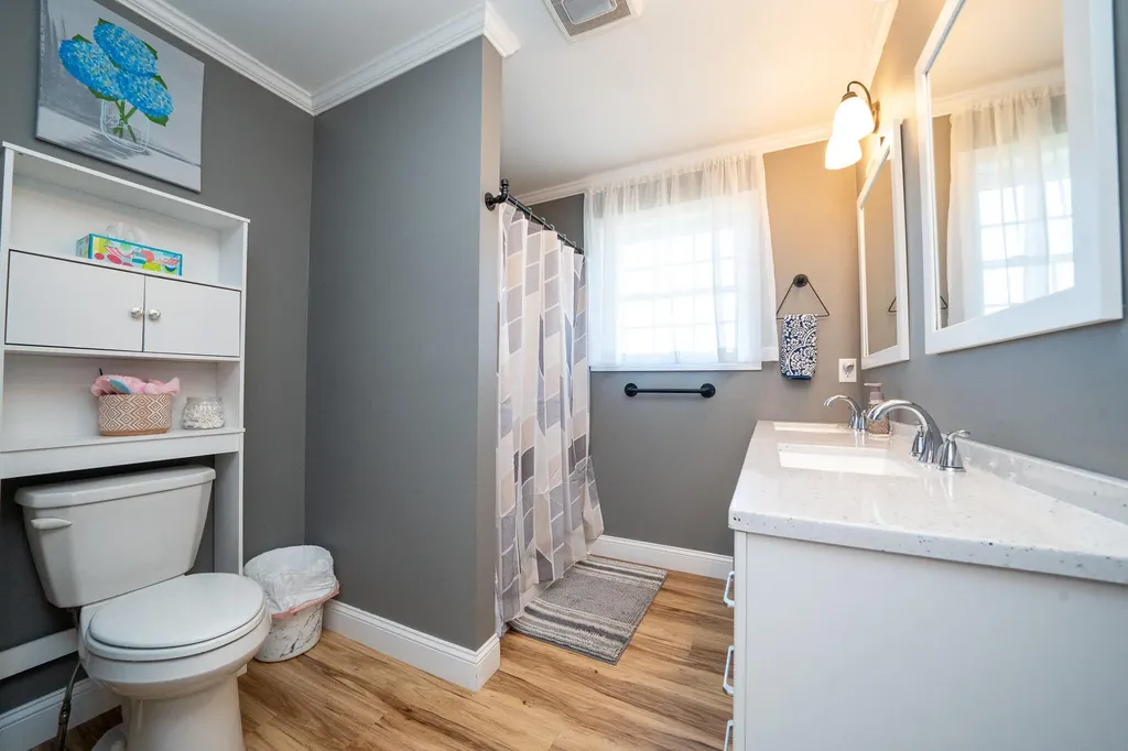 77 Starling Drive Bangor ME 04401
