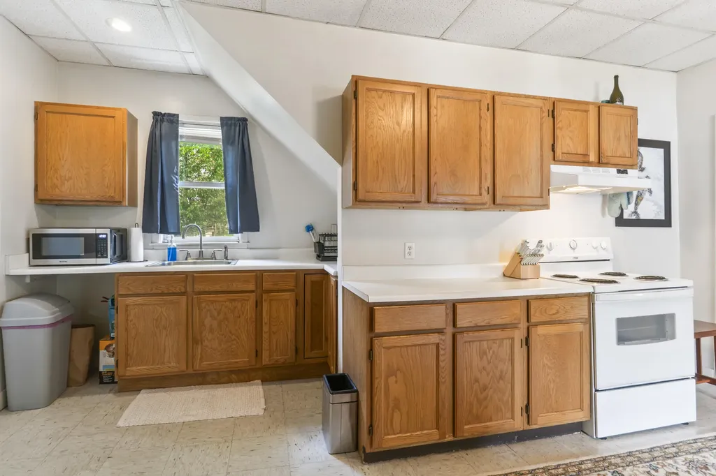 2 Union Street Lisbon ME 04252