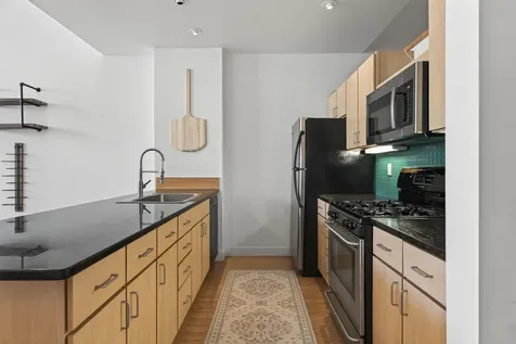 15 Brown Street Portland ME 04101
