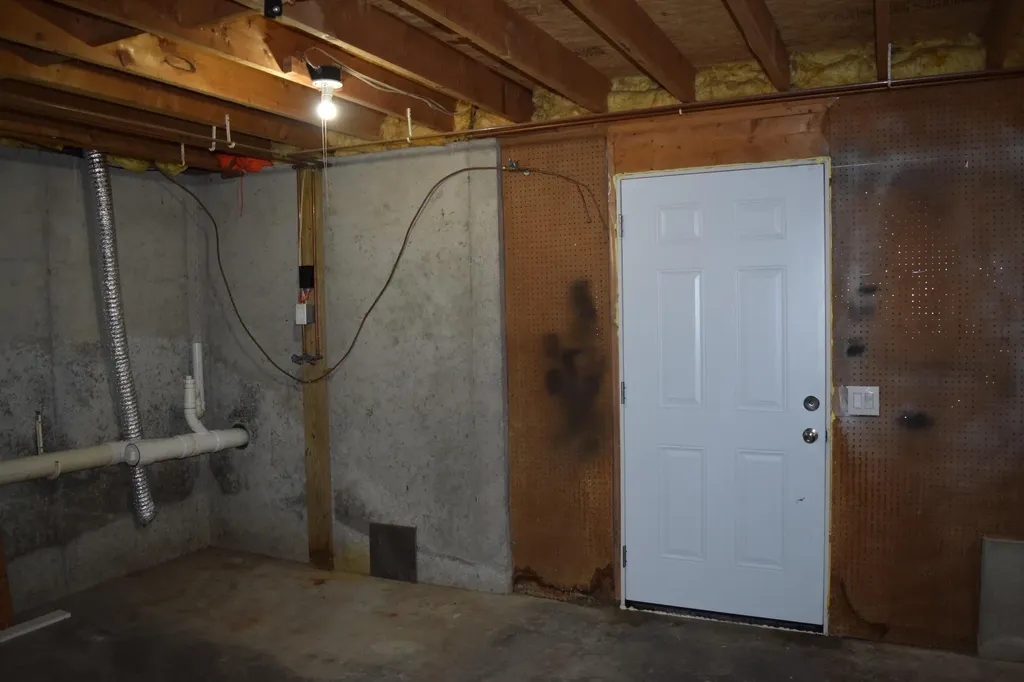 3 Echo Lane Phippsburg ME 04562