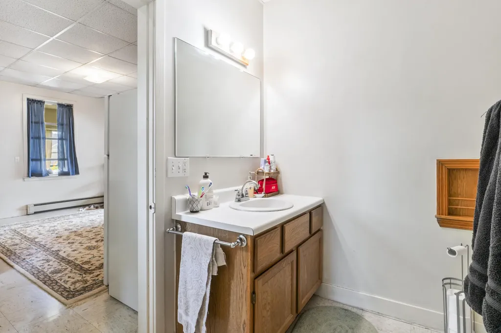 2 Union Street Lisbon ME 04252