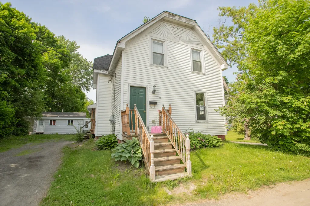 11 Tibbetts Street Brewer ME 04412