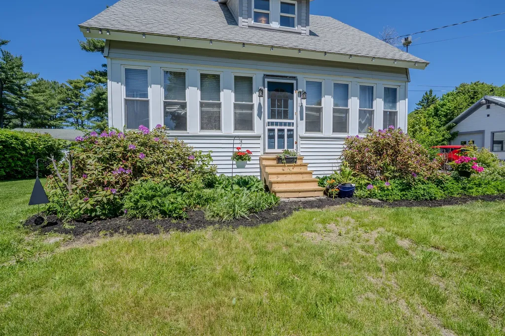 13 And 19 Pine Street Dexter ME 04930