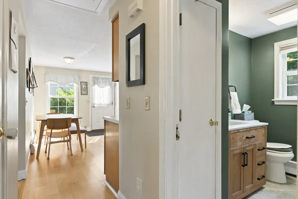 14 Willowdale Drive Gorham ME 04038