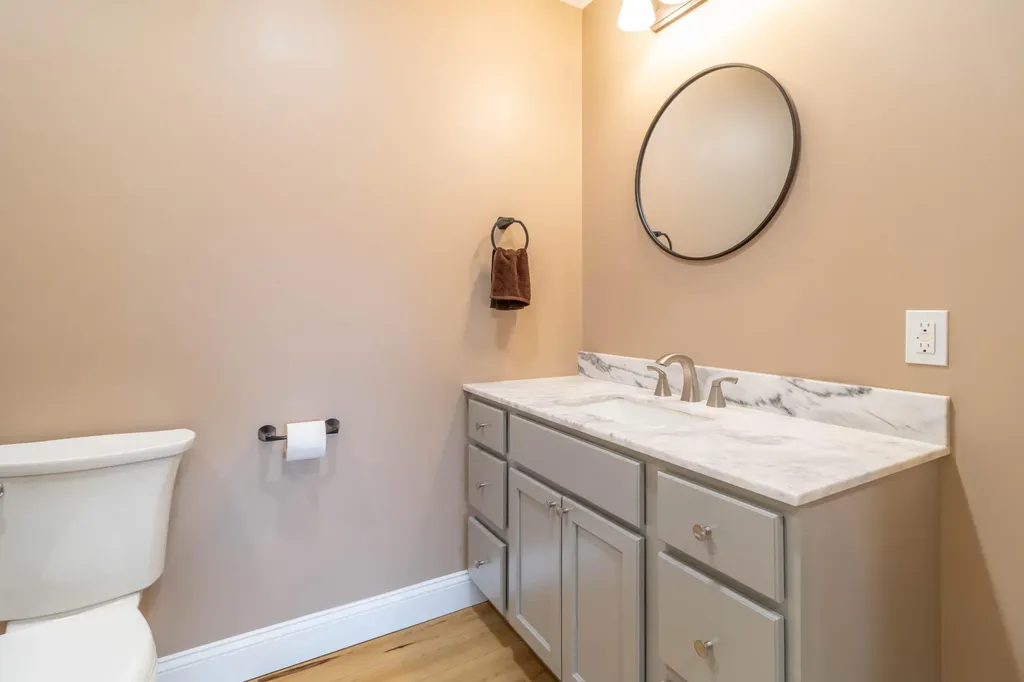 3279 Union Street Glenburn ME 04401