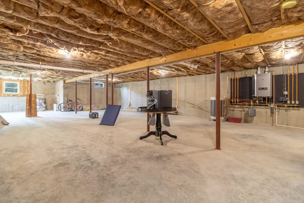 3279 Union Street Glenburn ME 04401