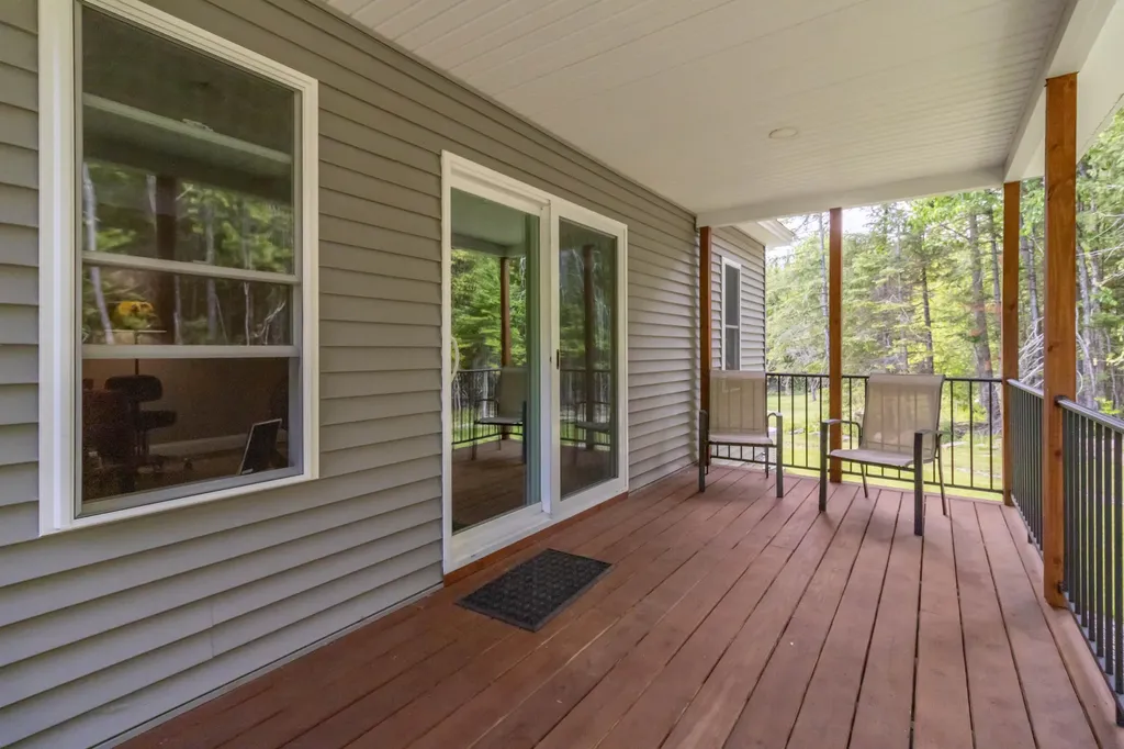 3279 Union Street Glenburn ME 04401