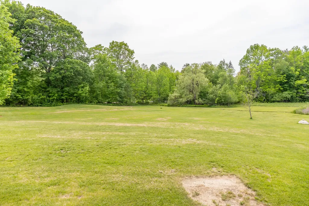 3279 Union Street Glenburn ME 04401