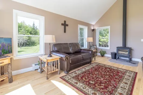 3279 Union Street Glenburn ME 04401