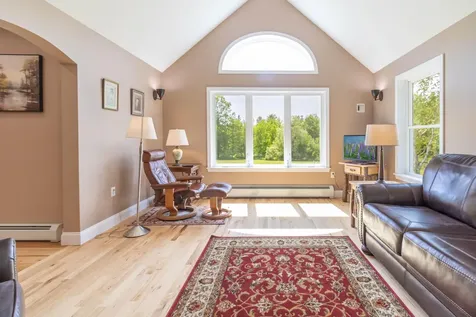 3279 Union Street Glenburn ME 04401
