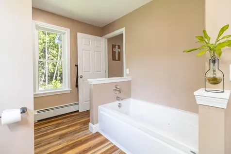 3279 Union Street Glenburn ME 04401