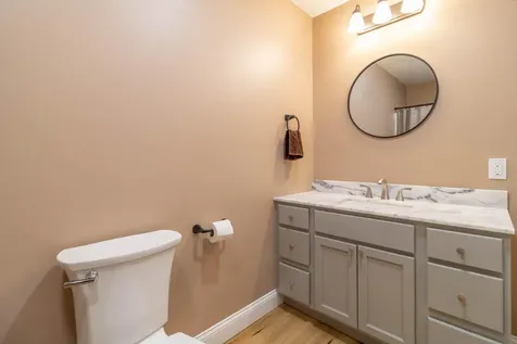 3279 Union Street Glenburn ME 04401