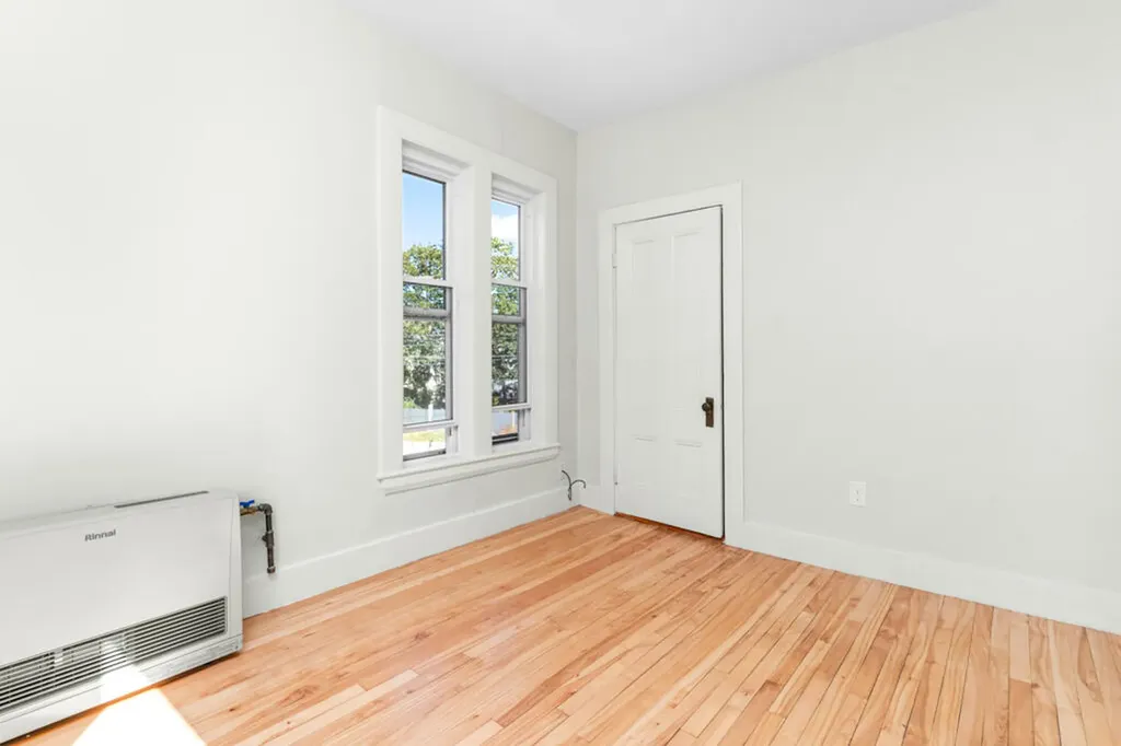 736 Forest Avenue Portland ME 04103