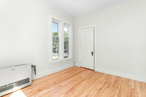 736 Forest Avenue Portland ME 04103