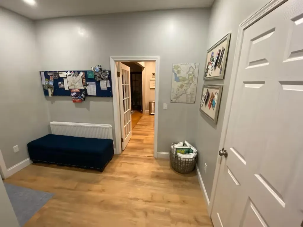 15 Maple Street Bangor ME 04401