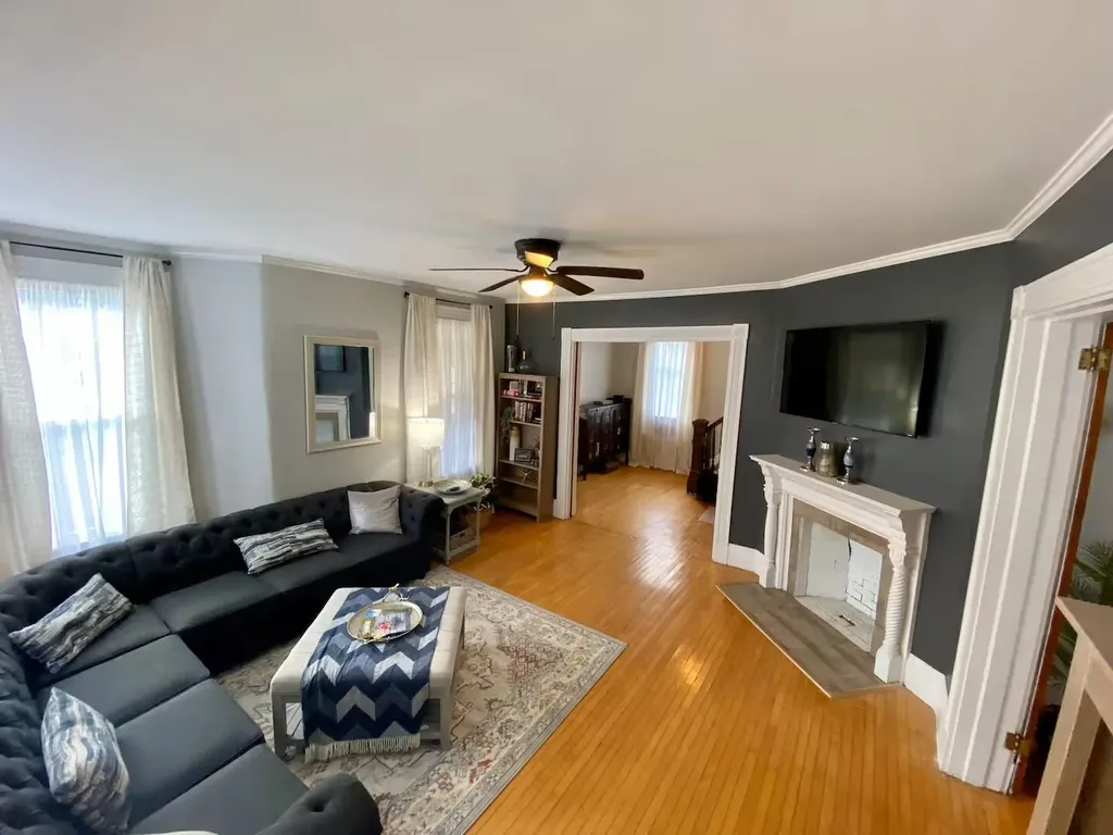 15 Maple Street Bangor ME 04401