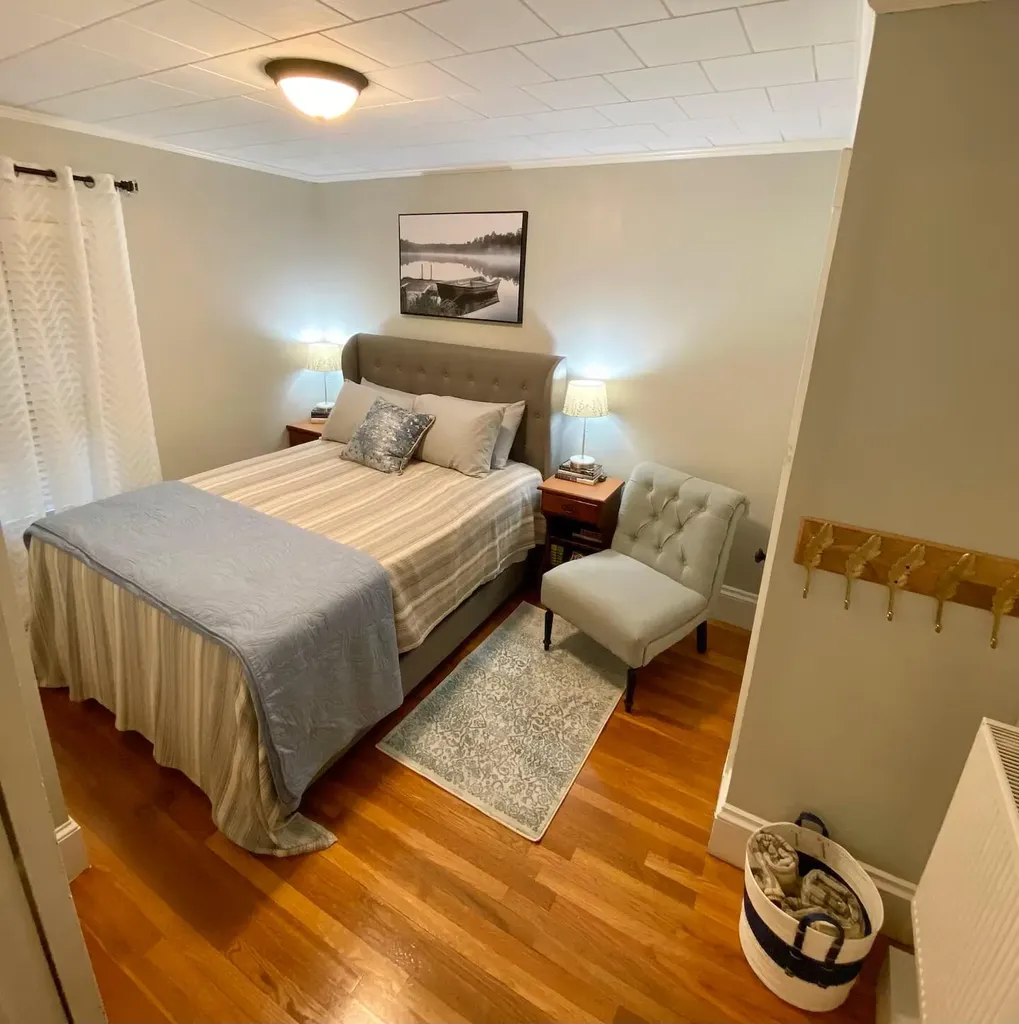 15 Maple Street Bangor ME 04401