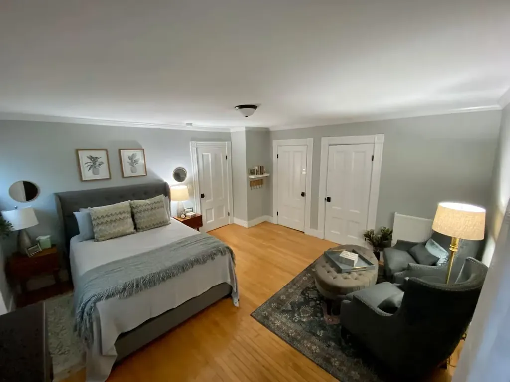 15 Maple Street Bangor ME 04401