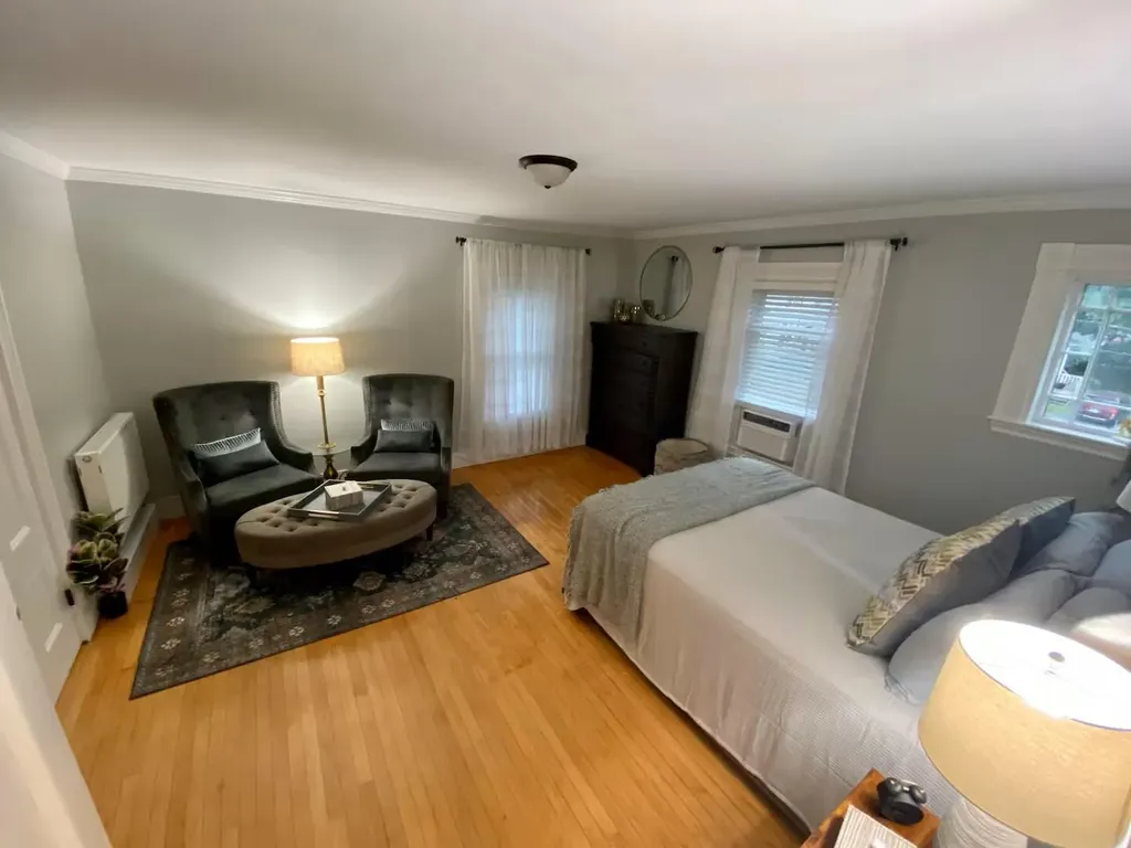15 Maple Street Bangor ME 04401