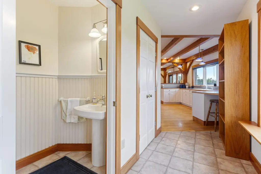 13 Osprey Lane Cushing ME 04563