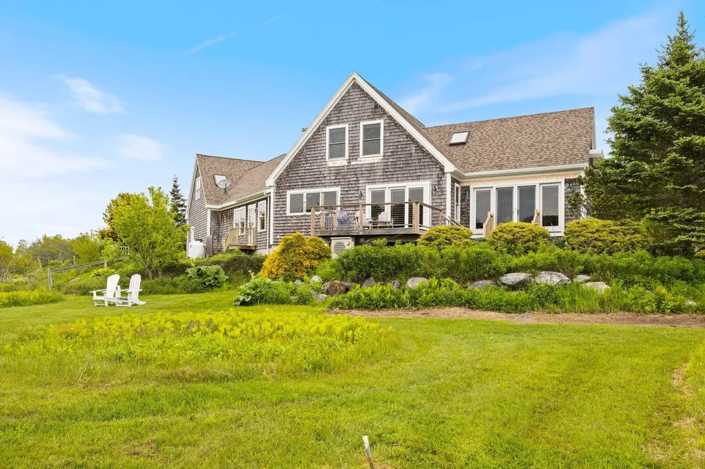 13 Osprey Lane Cushing ME 04563