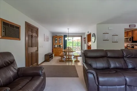 131 Bayside W Owls Head ME 04854