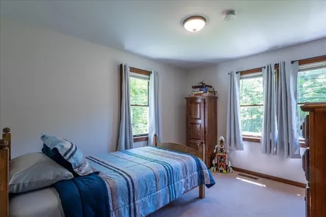 131 Bayside W Owls Head ME 04854