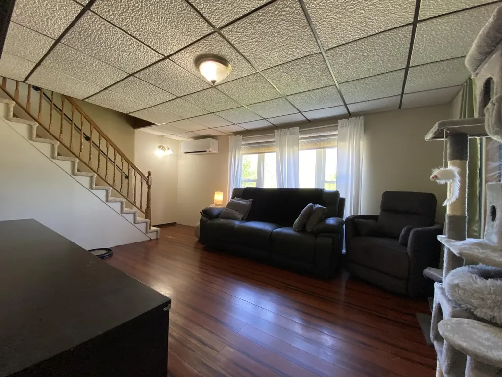 108 Union Street Orono ME 04473