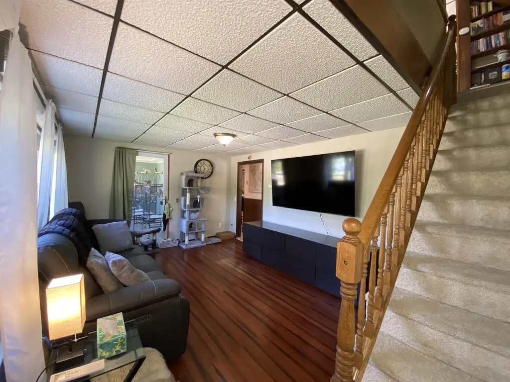 108 Union Street Orono ME 04473