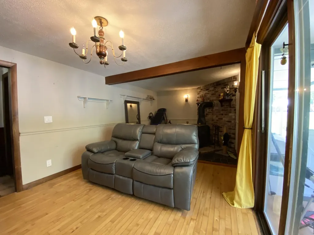 108 Union Street Orono ME 04473