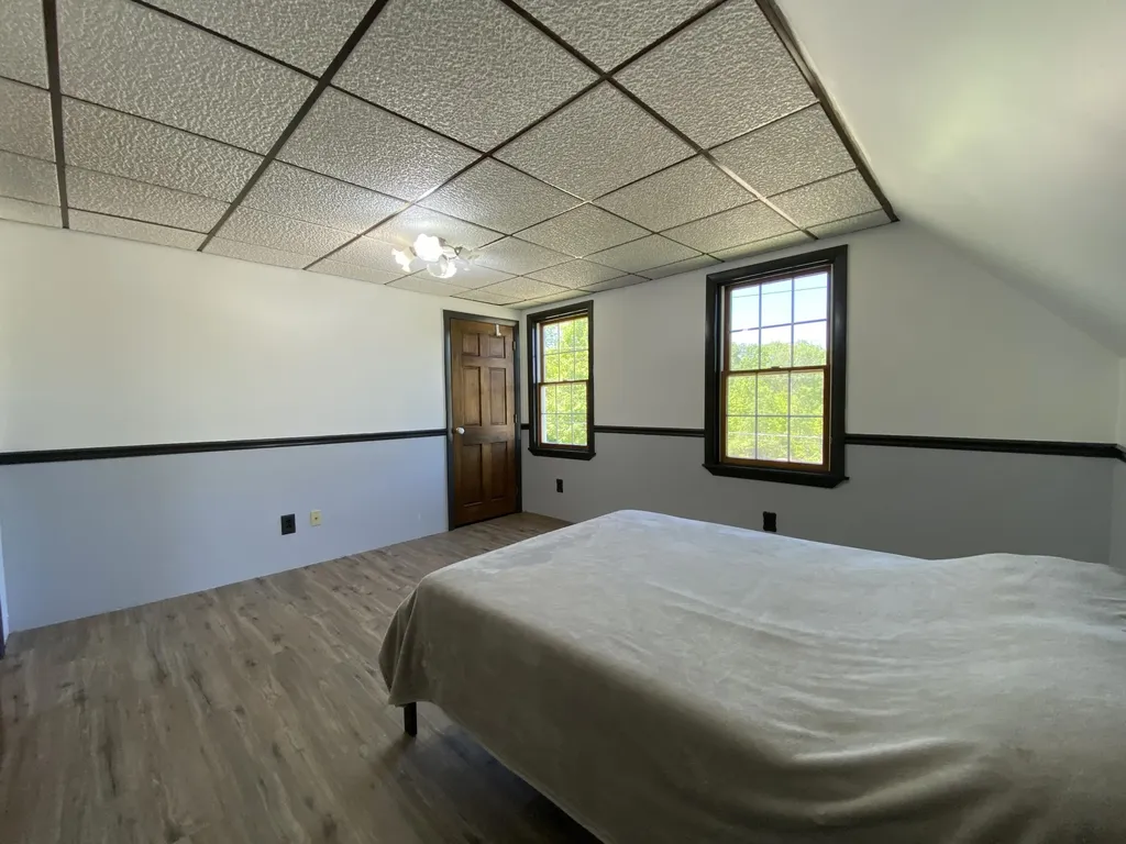 108 Union Street Orono ME 04473