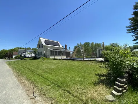 108 Union Street Orono ME 04473