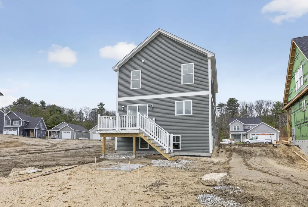 33 Feldspar Lane Cumberland ME 04021