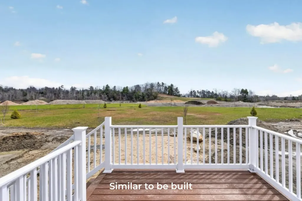 33 Feldspar Lane Cumberland ME 04021