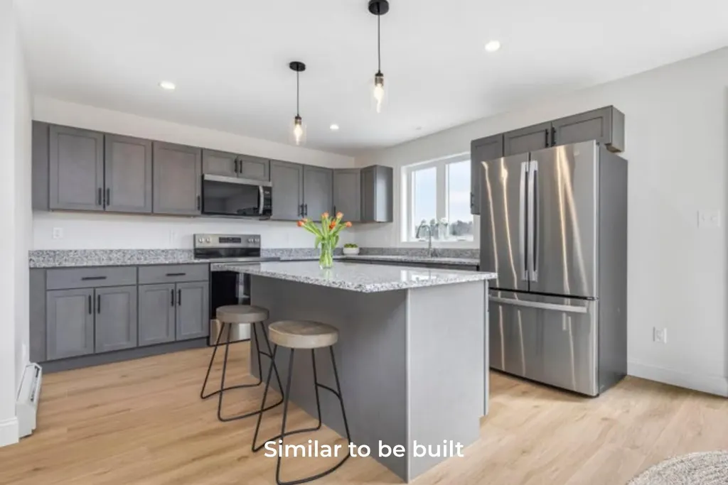 33 Feldspar Lane Cumberland ME 04021
