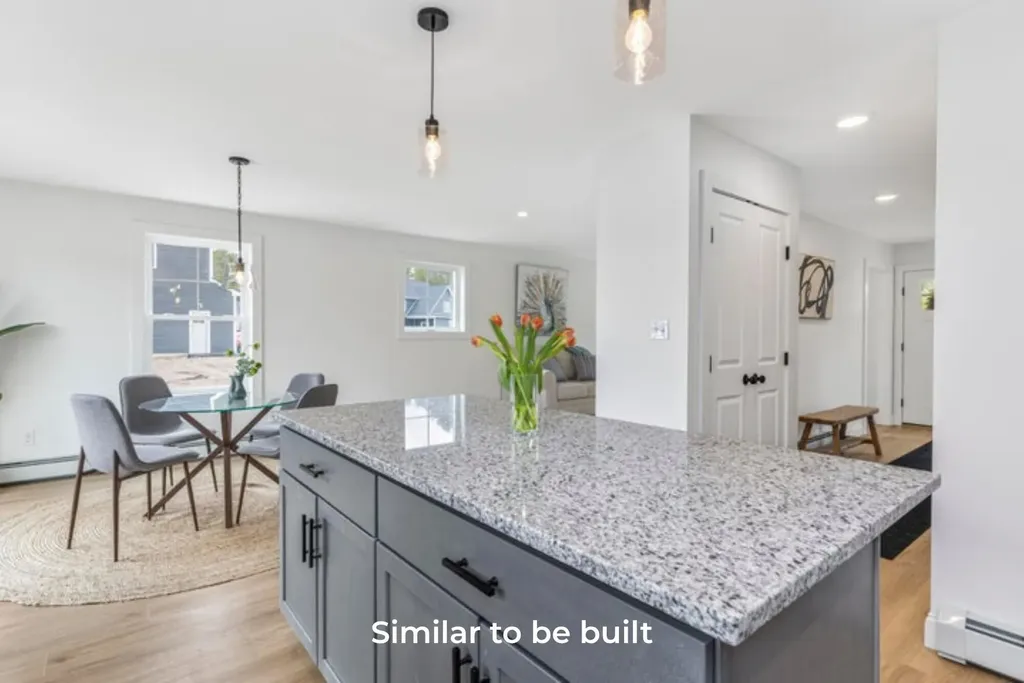 33 Feldspar Lane Cumberland ME 04021