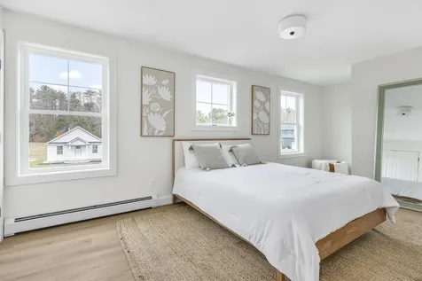33 Feldspar Lane Cumberland ME 04021