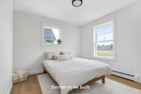 33 Feldspar Lane Cumberland ME 04021